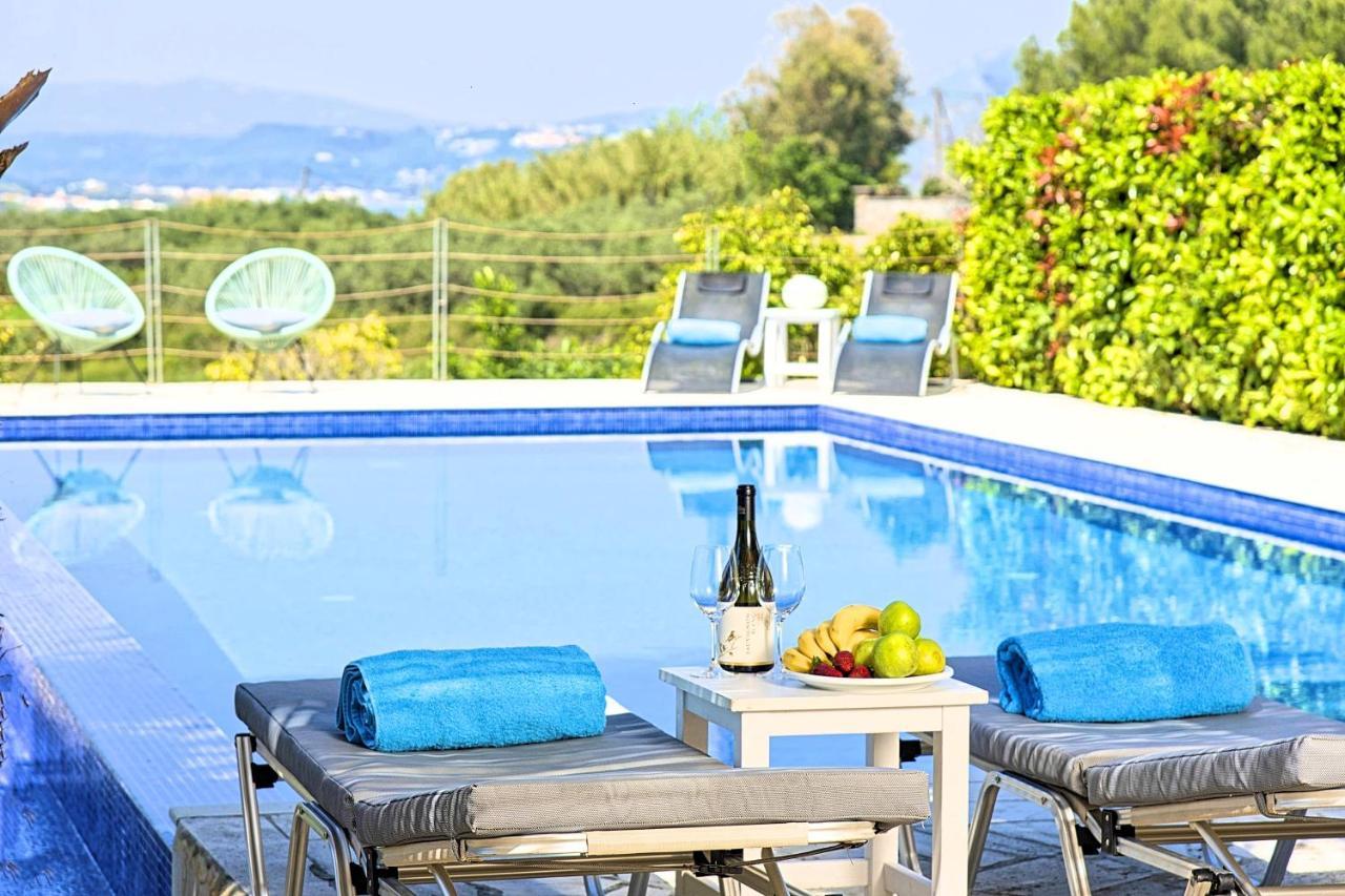 Villa Cretan Mansion With Heated Swimming Pool Georgioupoli