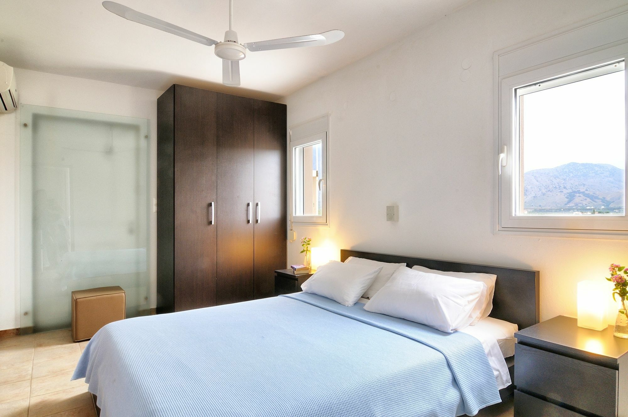 Вилла Cretan Mansion With Heated Swimming Pool Георгиуполис
